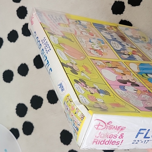 Vintage Disney Jokes and Riddles Floor Puzzle  17" x 22" - Picture 6 of 7